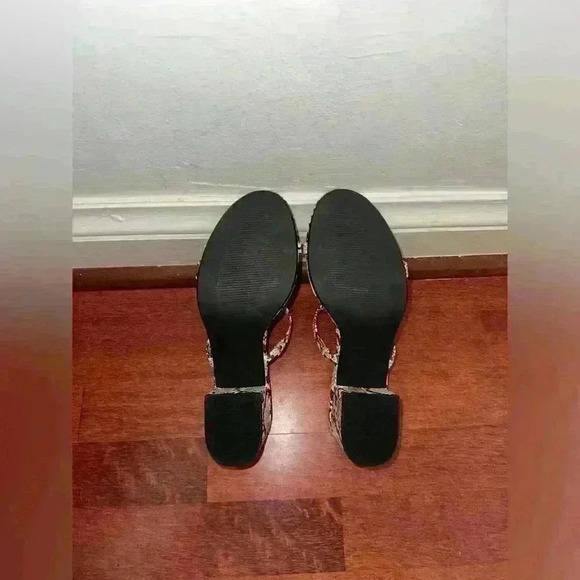 Amazon Basics, Two Strap Block Heels in Snakeskin Print, Never Worn - Picture 4 of 4